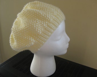 Slouchy Beanie Lady Cream Size Large/Extra Large Hand Knitted