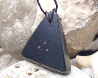 Unique handmade Shanxi oil shale pendant, 100% natural, with triangle shape and three pure copper dots --- free worldwide shipping
