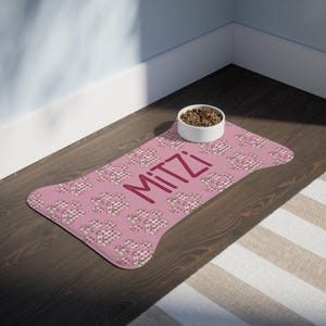 Personalized Pet Mat for Cats and Dogs Custom Food & Water Mat with Pet Name Cute Pet Placemat Gift Dog Bowl Mat Cat Mat