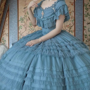 Abito da ballo storico vittoriano rivisitato dagli anni '60 del 1800, abito blu