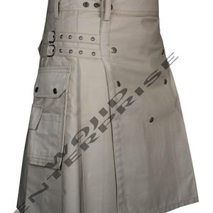 Men&#39;s Scottish Handmade Khaki Cotton Utility Kilt - Modern Pockets Utility Kilt - 100% Cotton kilts - Brass Accessories - Custom Size Kilt