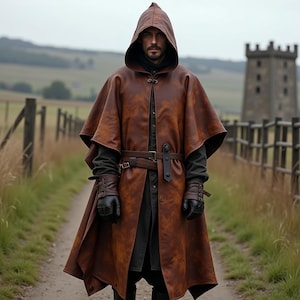 Men&#39;s Hooded Medieval Cloak |Viking Leather Ranger Cape with Belt | LARP Fantasy Adventure Costume | Gothic Warrior Renaissance Outerwear
