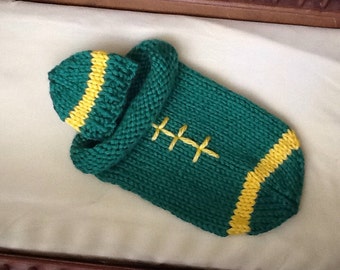 Baby Bunting Pro or Collegiate Colors from Lionbrand Hometown Yarn