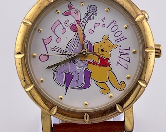 Timex Pooh Jazz Winnie the Pooh Quartz Watch c.1990 Disney Vintage Gold Tone 33mm