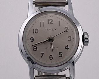 Timex Waterproof Ladies Mechanical Watch 23mm Gold Tone Vintage c. 1965