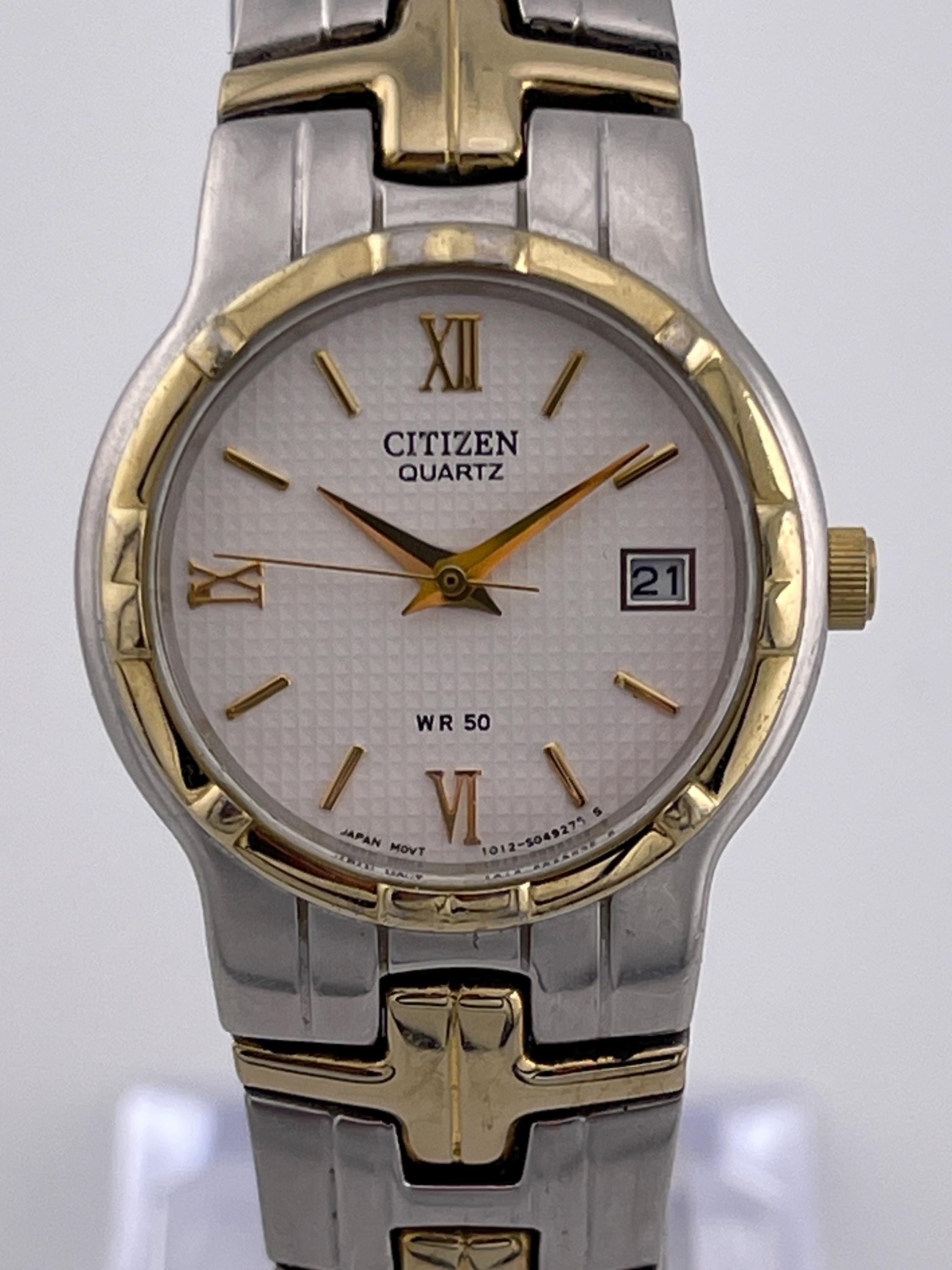 Citizen Quartz Two Tone Dress Watch WR50 Date Japan C. 1998  display picture 3