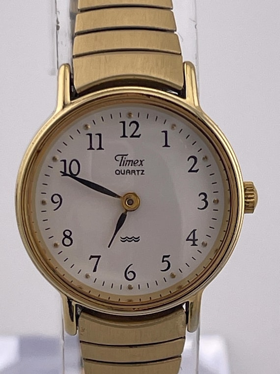 Vintage Timex TA6 Gold Tone Expansion Quartz Watch C.1990s  display picture 1