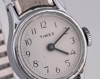 Montre Femme Timex Vintage Années 80 - Remontage Automatique - Résistante Aux Chocs - Occasion Fonctionnelle