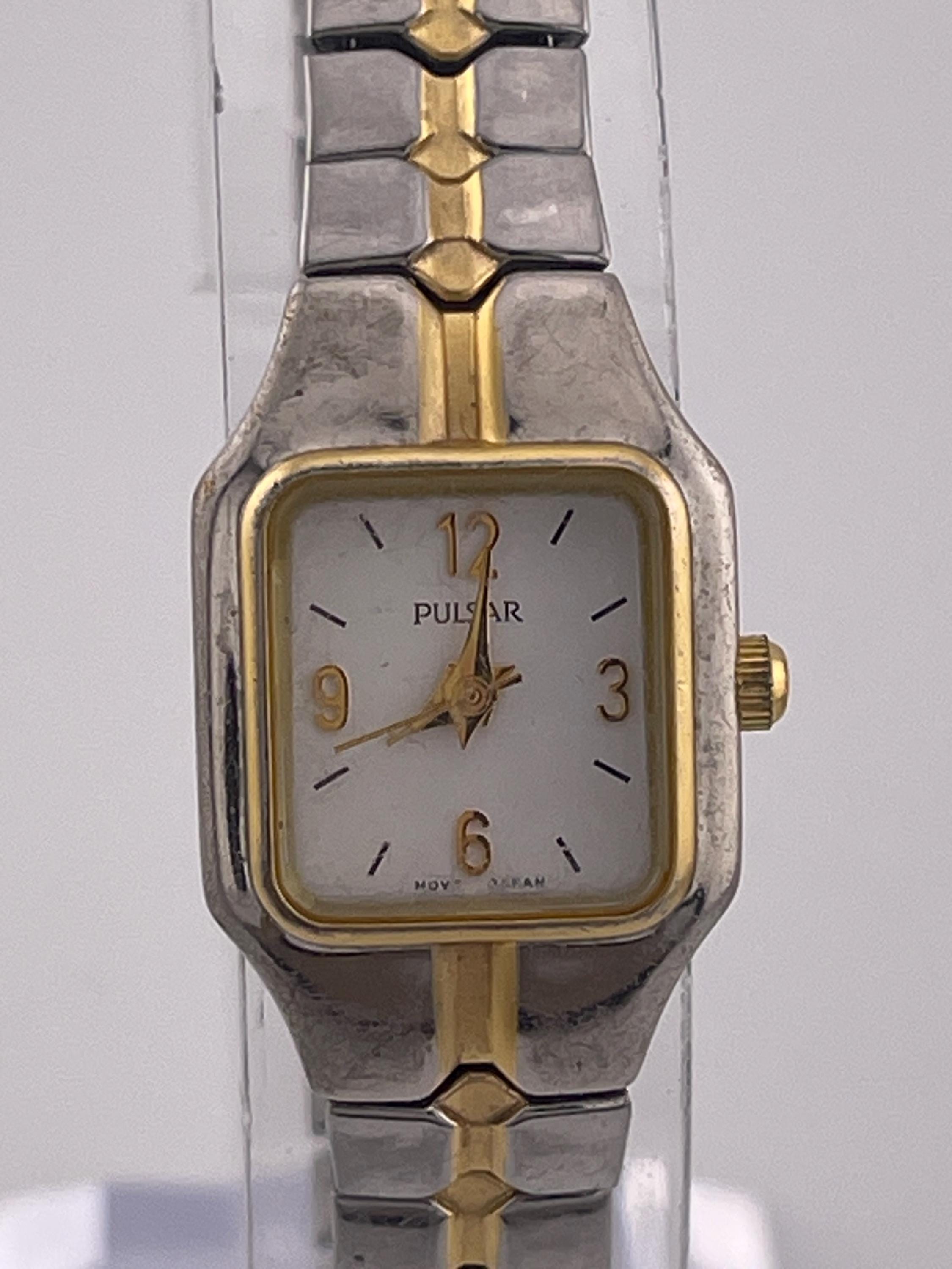 Vintage Pulsar Quartz Women's Watch 1ND1-XD03 Two-tone Rectangular