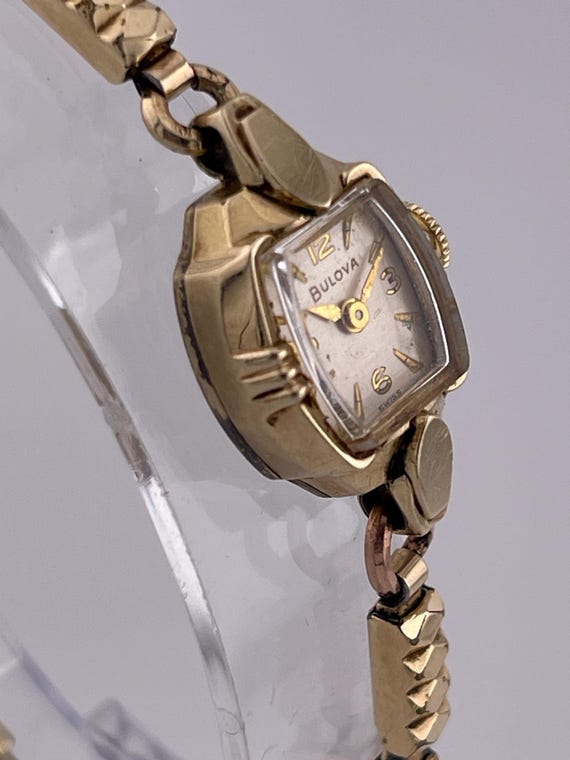 Bulova L2 Ladies Vintage Watch C. 1940s 10K Gold Filled Swiss