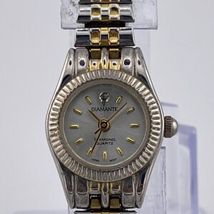 Vintage Diamante Diamond Quartz Watch–gold-tone Markers  display picture 1