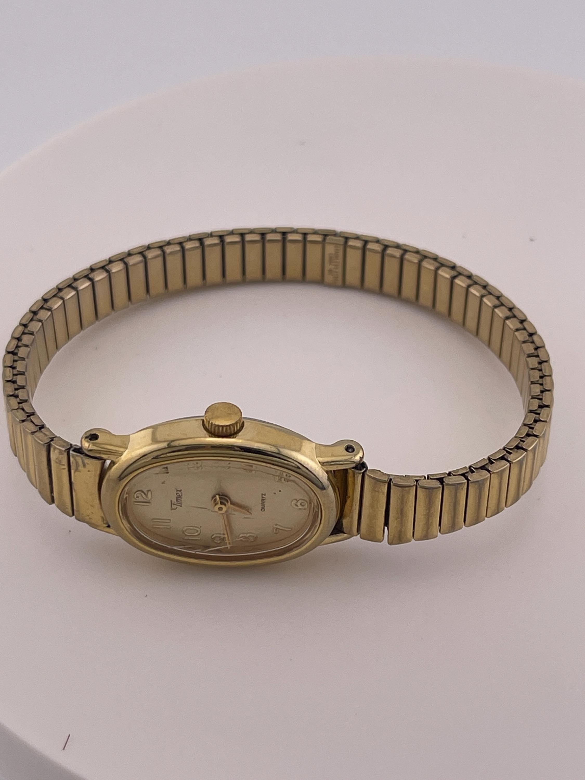 Timex‎ Vintage Women\'s Watches Lot Of 3 Cavatina Tank Gold Silver Oval Rectangle Vintage Timex Cavatina Watch Women 18mm Gold Tone Stretch  main image 4
