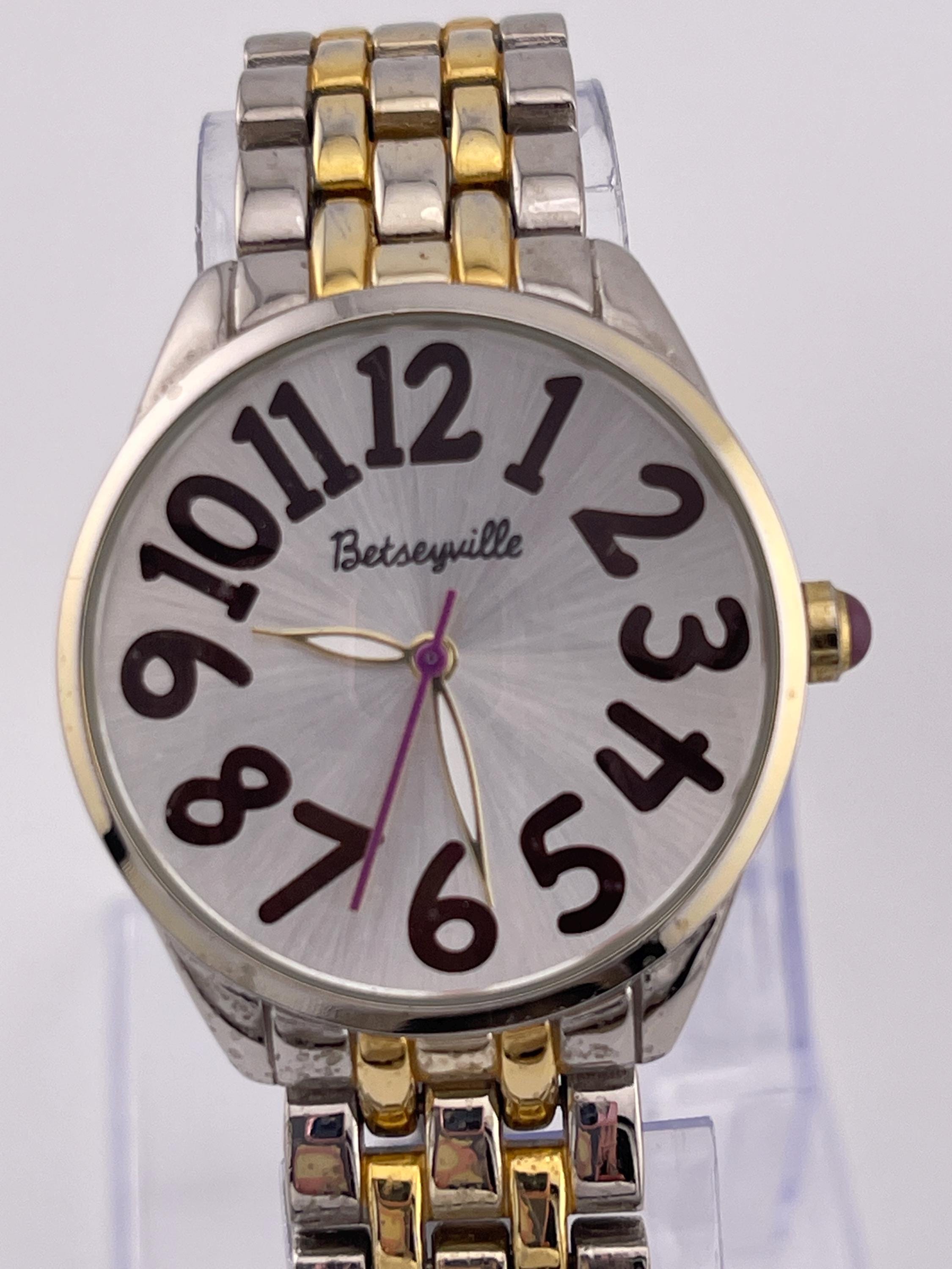 Betseyville by Betsey Johnson BVW00023-02 C.2010 Two Tone  display picture 2