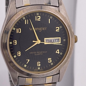 Vintage Wrangler Quartz Watch – Hero 9130 – Two-tone  display picture 1