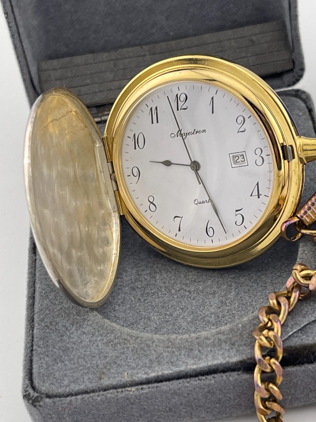 Majestron Golf Theme Quartz Pocket Watch Gold Tone W Chain C 1990s