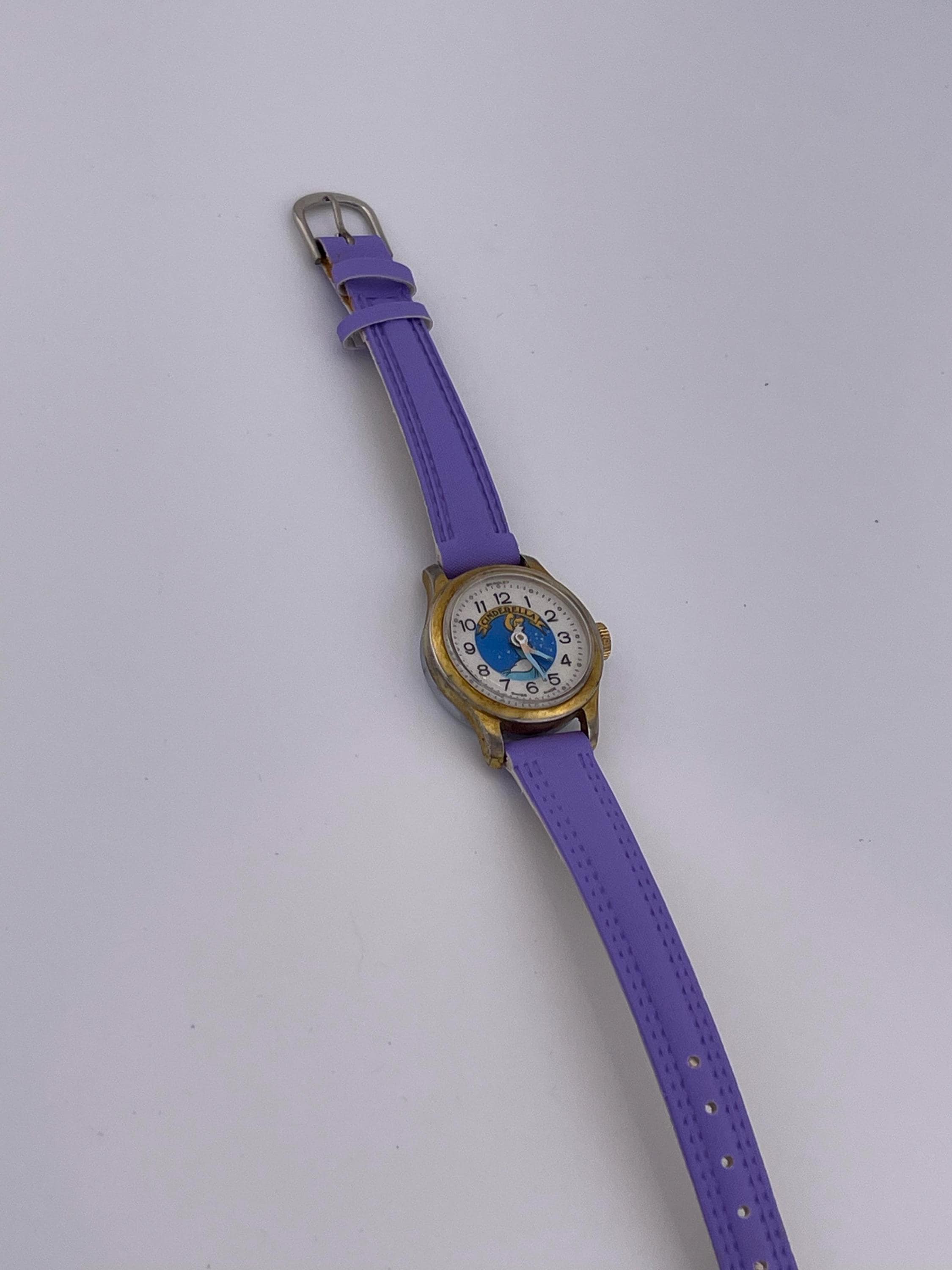 1970's Disney Cinderella Bradley Pointing Hands Vintage Ladies