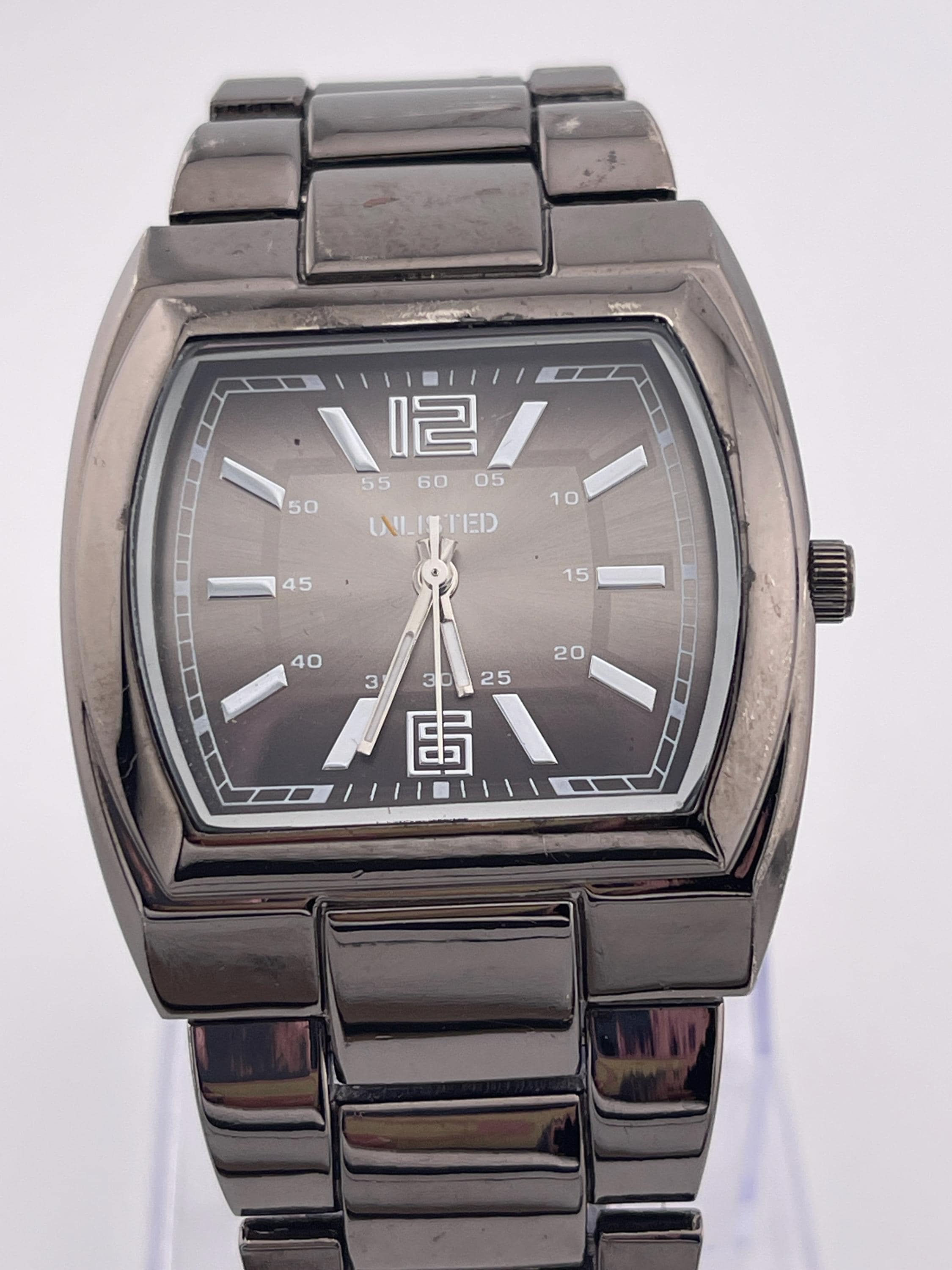 Kenneth Cole Silver-Tone Rectangular Link Watch Kenneth Cole Watch Silver Tone Rectangle 30M | Mercari main image 2
