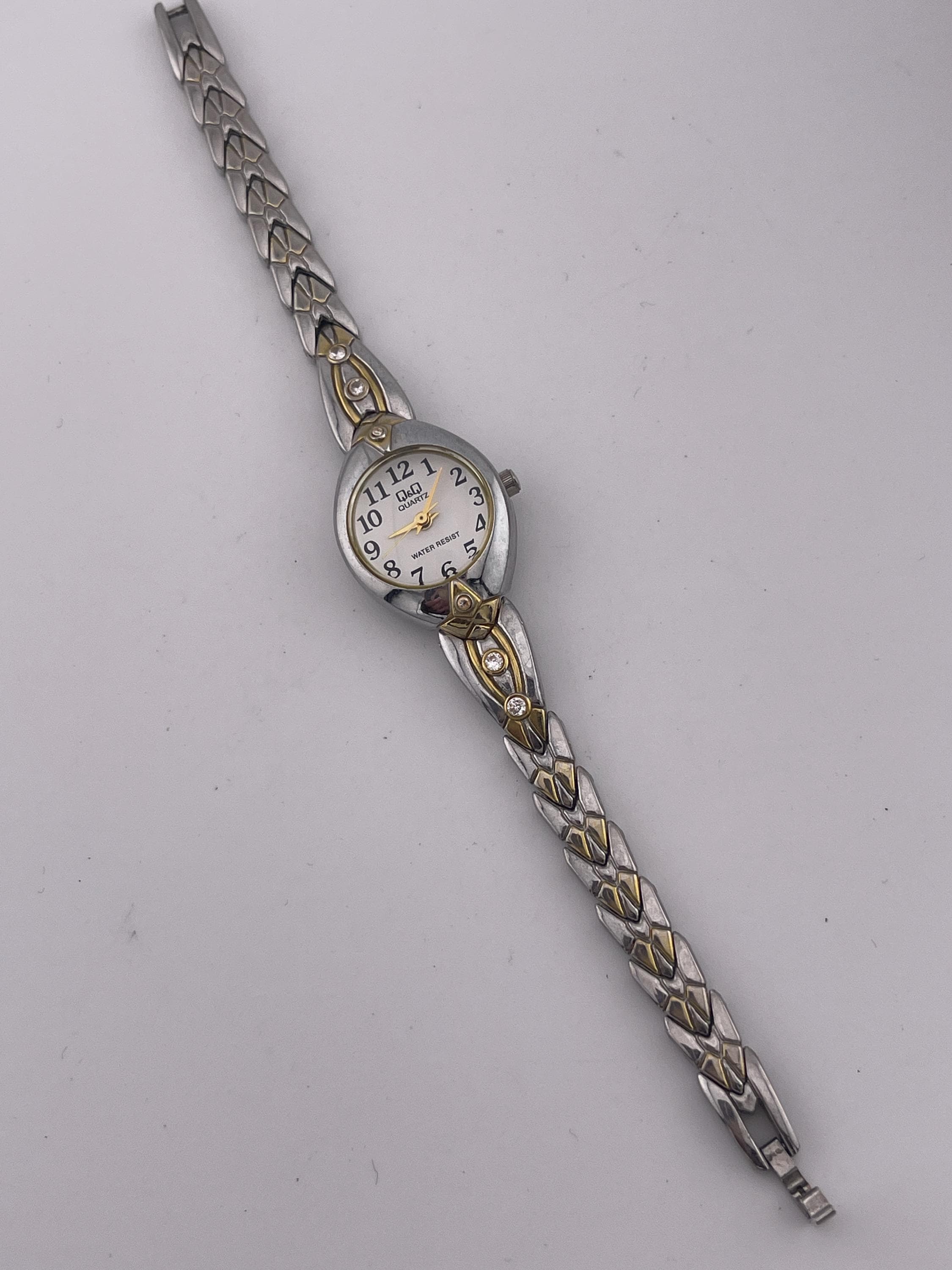 Vintage art by god ladies silver tone gray expansion bracelet watch NEW BATTERY Carriage Women main image 3