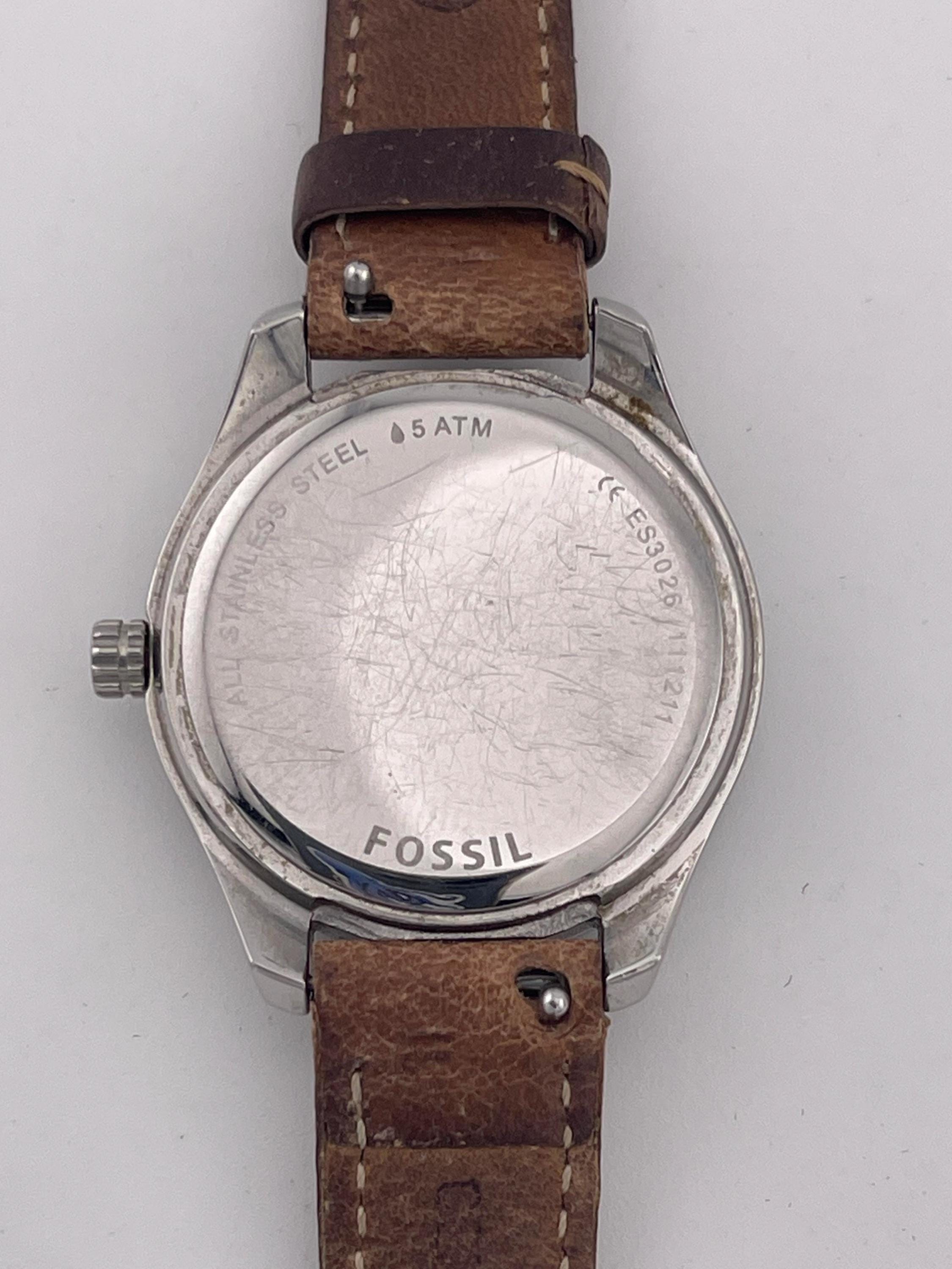 Vintage 2010s Fossil Women display picture 1
