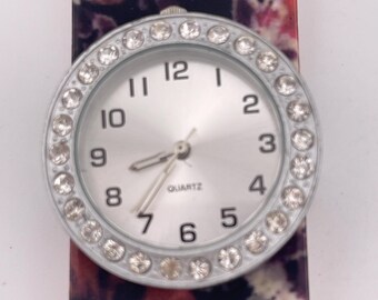 Vintage Rhinestone Slap Band Quartz Watch Silver Tone Dial c.2000s