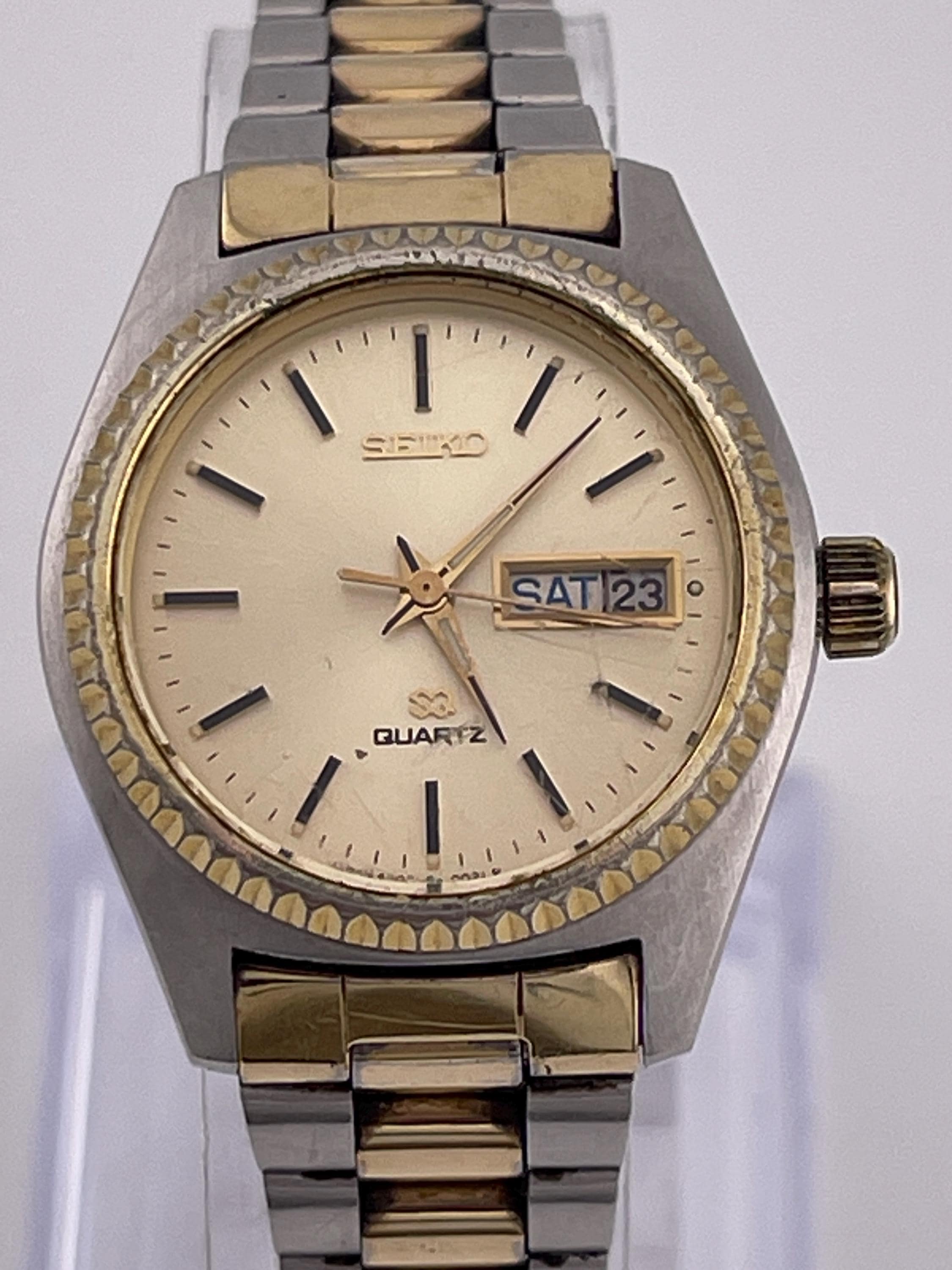 Seiko Quartz Day Date Two Tone Vintage Watch C.1977 Ref 4303 0069