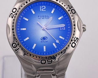 Reloj Fossil Blue AM-3475 vintage de acero inoxidable para hombre, cuarzo japonés, esfera azul (c. 2000)