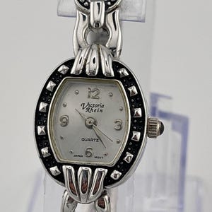 Vintage Victoria Rhein Collection A7-01 26854K Oval Ladies Quartz Watch – Japan Movement - 1980s