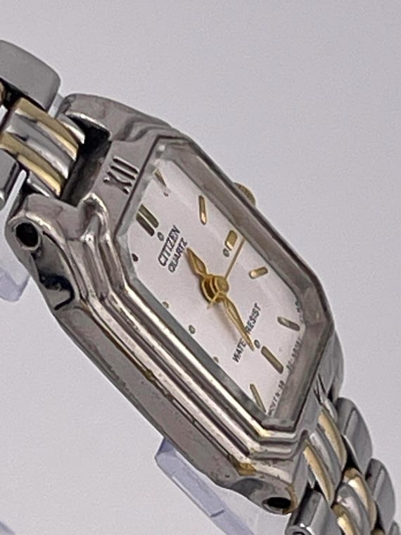 Citizen 5930 S69055 HSD Quartz Ladies Vintage Watch -two-tone