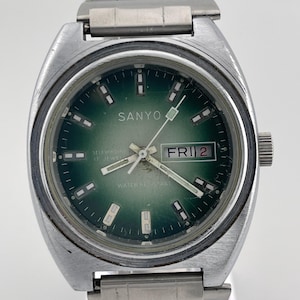 Sanyo watch - Etsy 日本