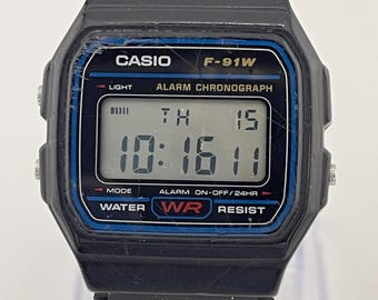 Casio F-91W Vintage Digital Watch – Iconic Black Resin Band