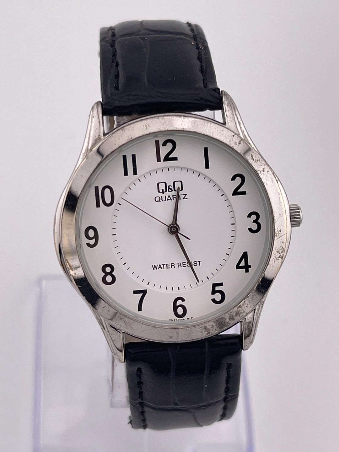 Q&Q Quartz Analog Watch Silver Tone White Dial and Black  display picture 1