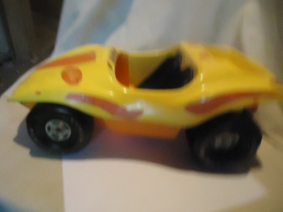 barbie yellow car