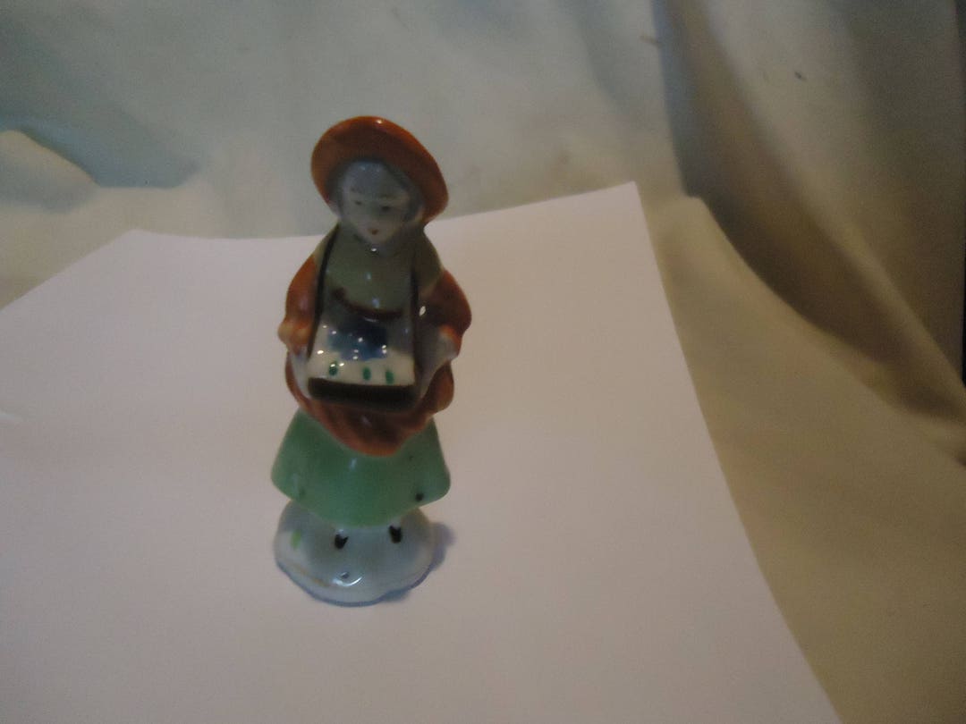 Vintage Occupied Japan Porcelain Figurine of Victorian Woman - Etsy