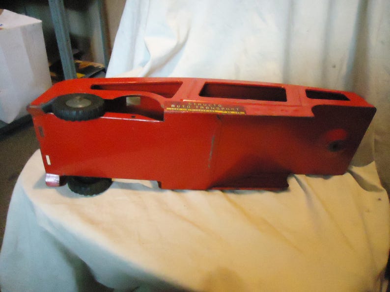 structo auto hauler