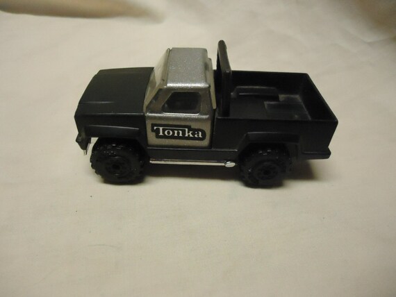 tonka toy pickup truck