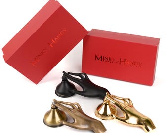 Brass Candle Snuffer - Hand-Shaped Candle Extinguisher - Candles Accessories
