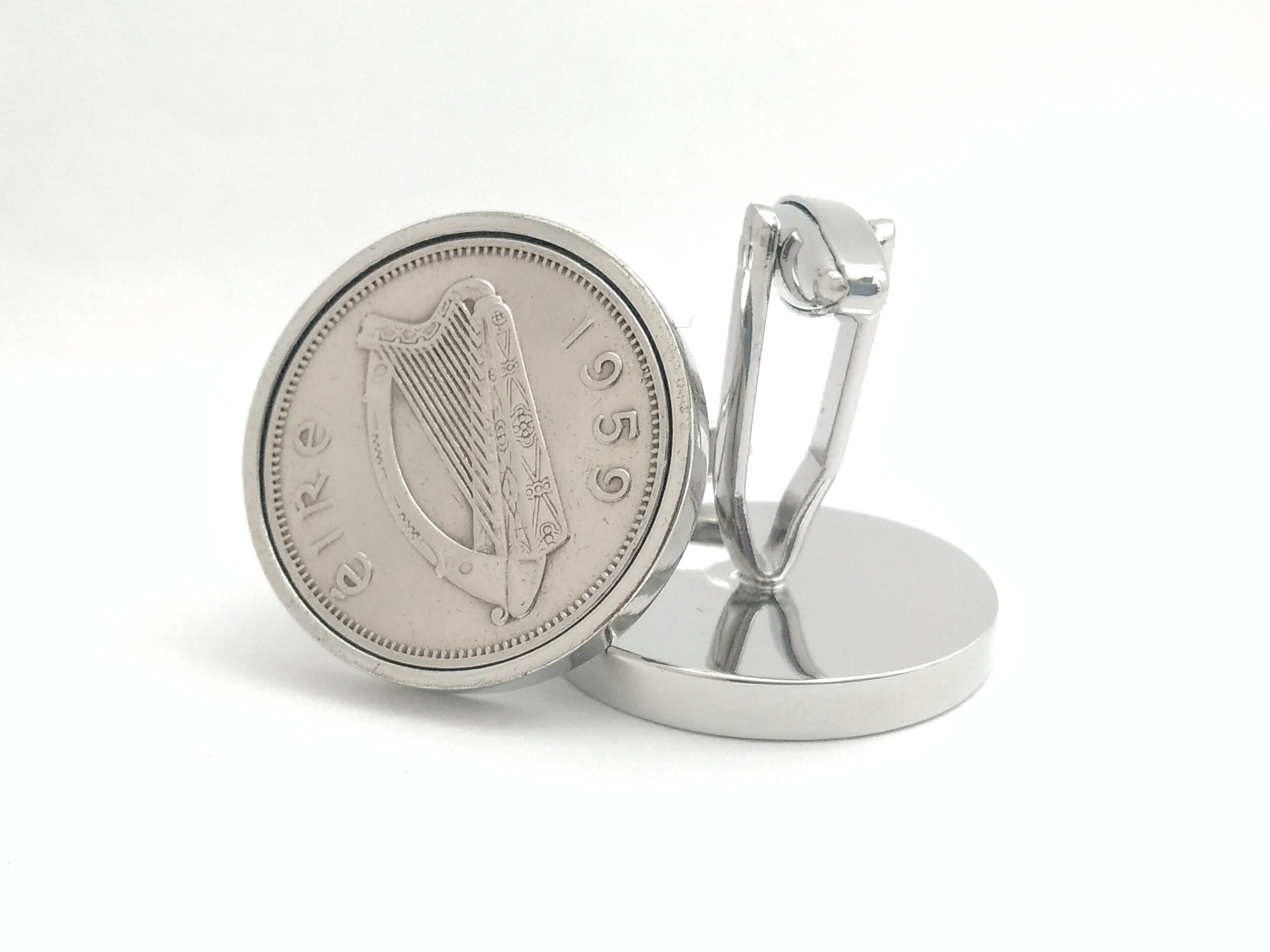 1952年 アイリッシュ シックスペンス カフスボタン：ケルトのハープとウルフハウンドのコイン - Etsy 日本