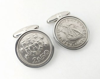 Gemelos de moneda portuguesa: raro escudo de Portugal, escudo de velero