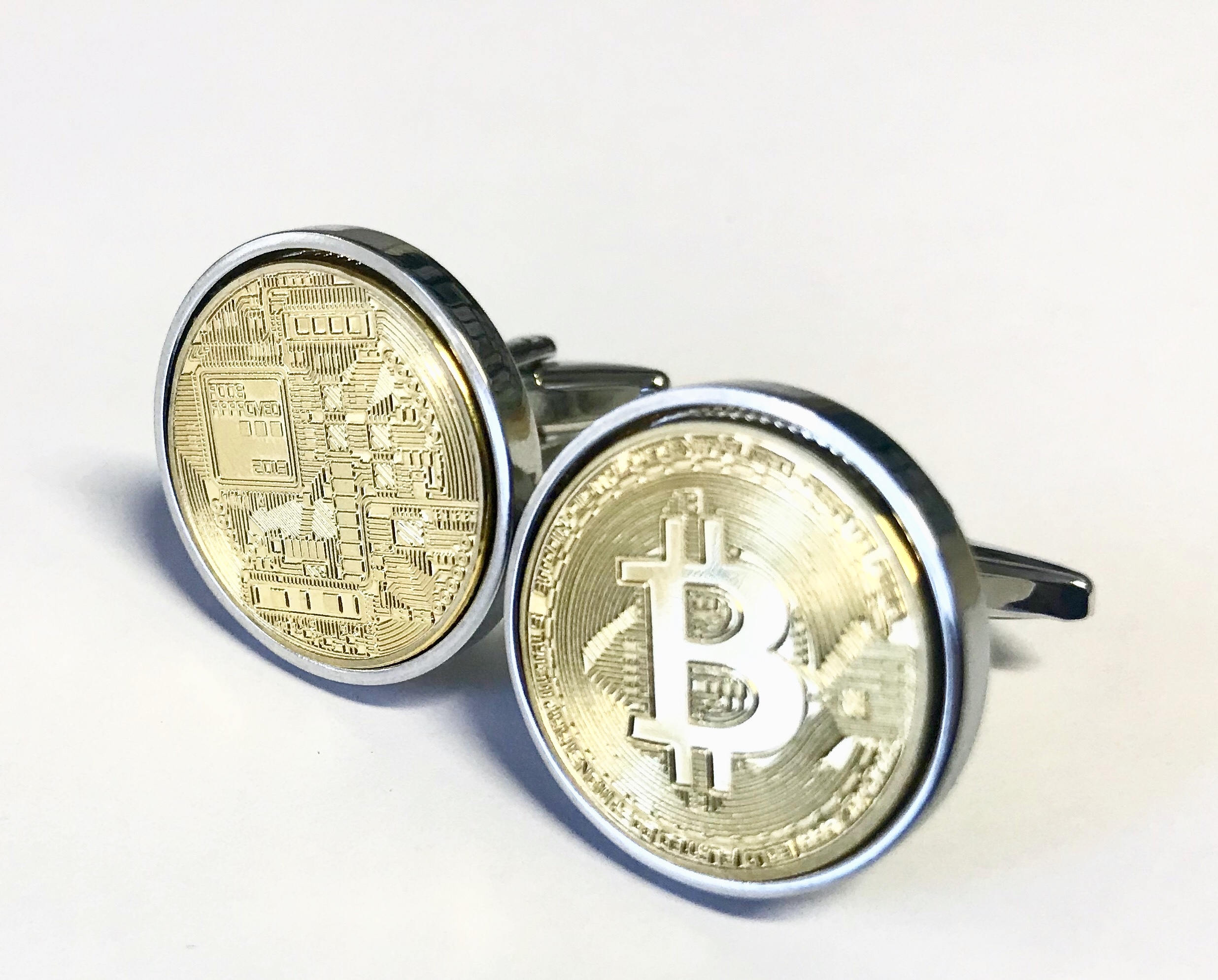 金メッキのビットコインカフスボタン：暗号通貨ギフト - Etsy 日本