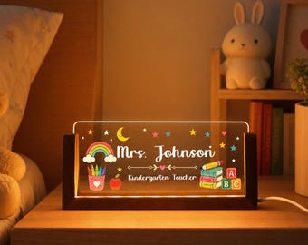 Lámpara de noche para maestra de jardín de infantes, lámpara LED acrílica personalizada, decoración floral arcoíris para el aula, regalo de agradecimiento para maestras, recuerdo de escritorio