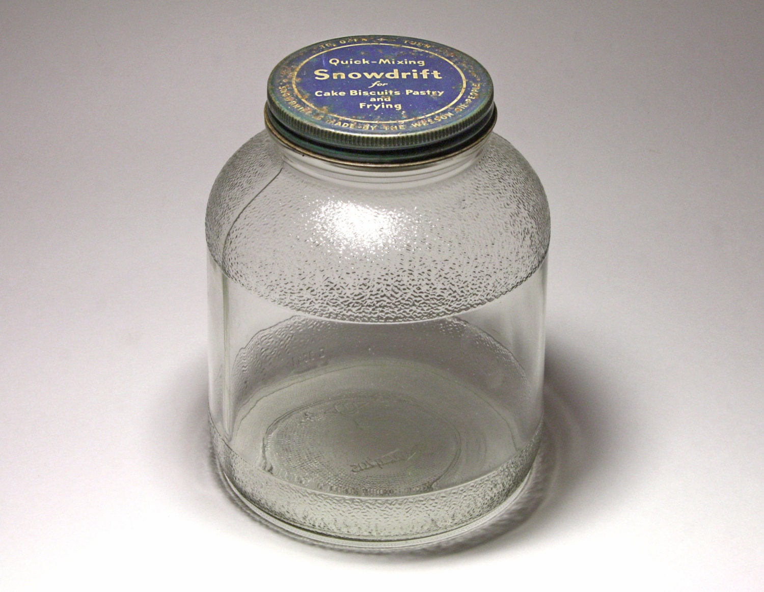 Snow drift glass jar Snow drift glass jar