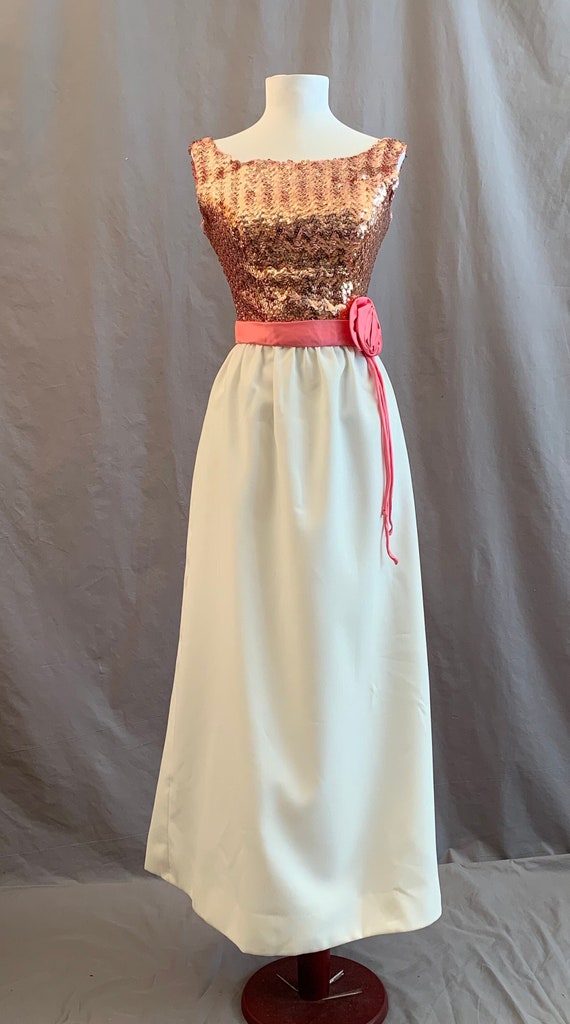 Vintage 1960s gold sequin - Gem