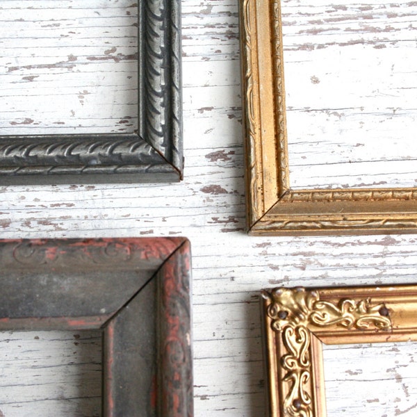 Four Vintage Ornate Primitive Wood Frames - Rustic Chic Decor - Vintage Wall Frames - Open Frames