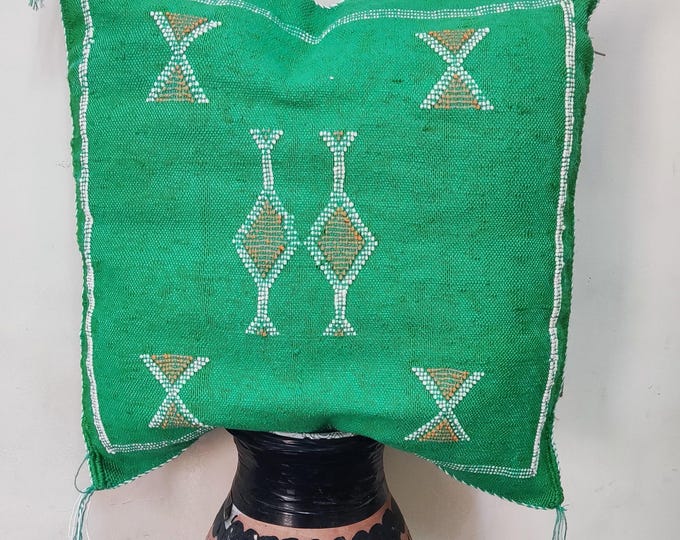 Handwoven Emerald Green Sabra Silk Pillow Cover: Berber Embroidery