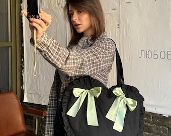 Black Heart Tote Bag handmade : Removable Bows ( 9 colours)