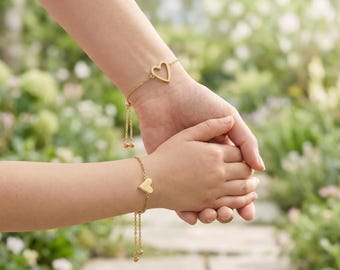 Conjunto de pulseras para madre e hija, pulseras de corazón a juego, regalo para mamá e hija, acero inoxidable resistente al agua, ajustables de 2 a 4 piezas.