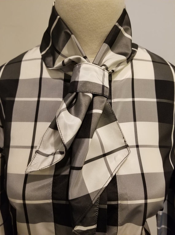 Vintage Escada 1980s silk checkered design blouse… - image 2