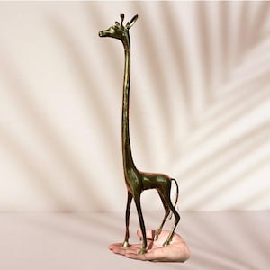 Vintage Brass Giraffe Sculpture, Brass Giraffe, Vintage Animal Statue, Giraffe Figurine, Rustic Home Decor, Solid Brass Sculpture