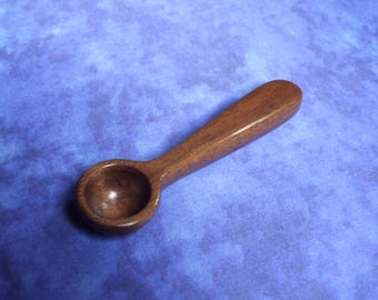 Coffee scoop - Teaspoon - Measuring spoon - Hand carved in walnut wood ( 1 tsp )