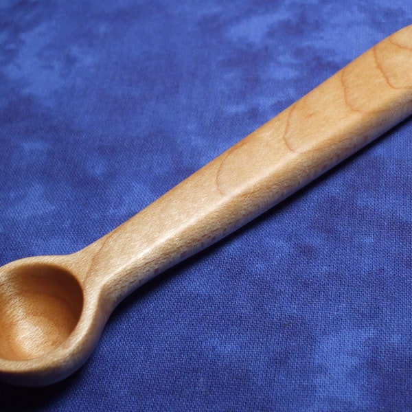 Measuring spoon - Half teaspoon- Hand carved in hard maple wood  (half tsp )